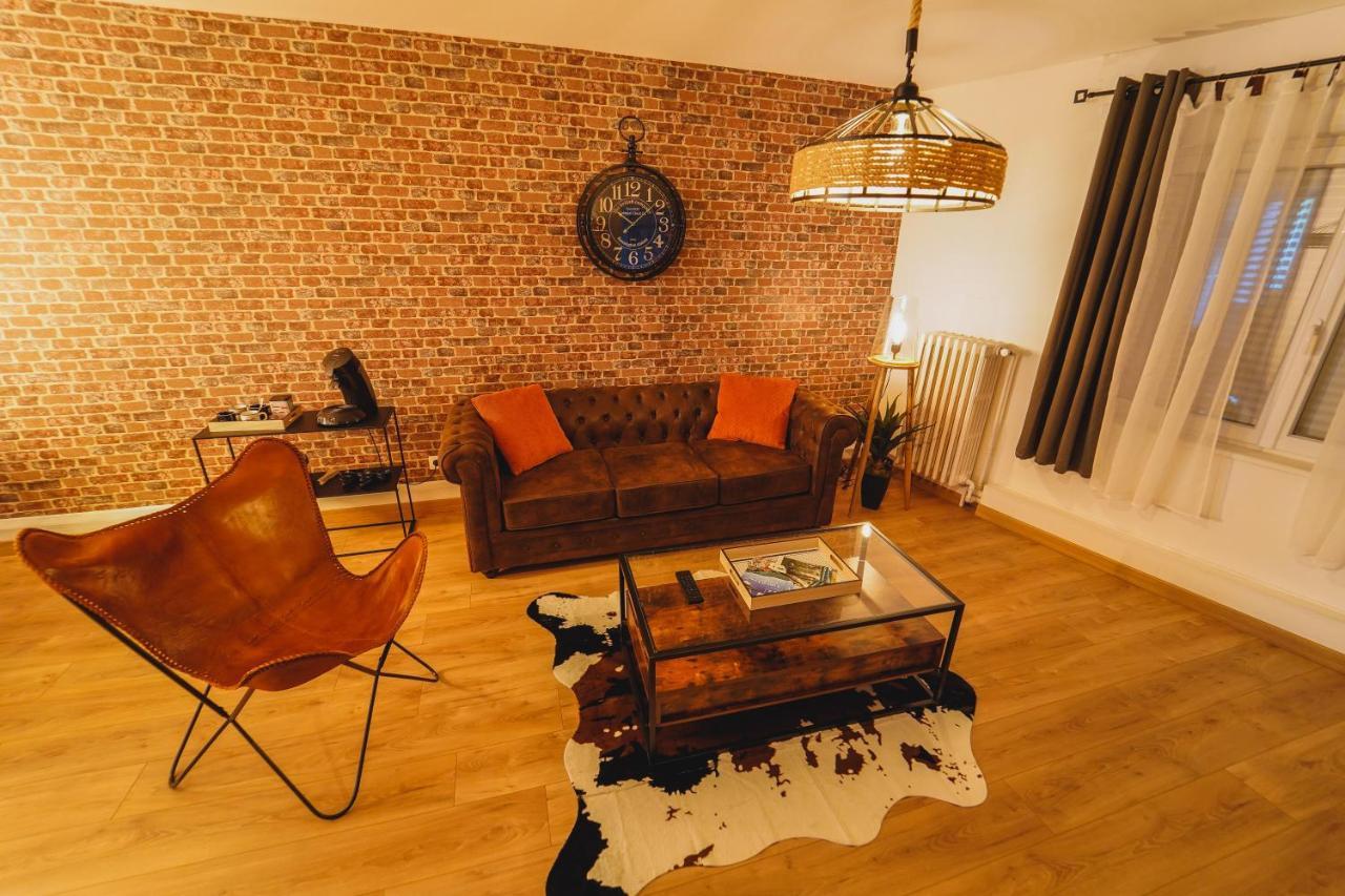 The Vintage Apartment Au Coeur De La Ville De Rimbaud Charleville-Mezieres Bagian luar foto